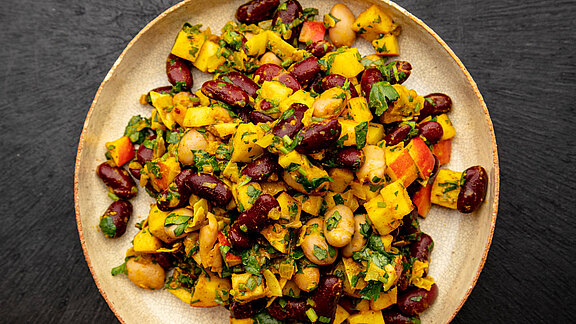 Curry-Leguminosen-Salat.jpg  